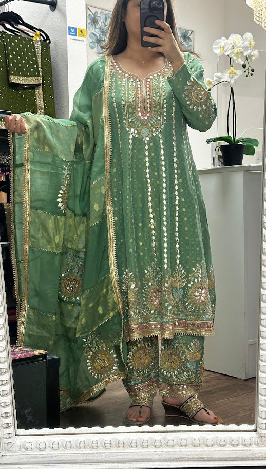 Munga gotapatti short anarkali set - Ensemble by Monika